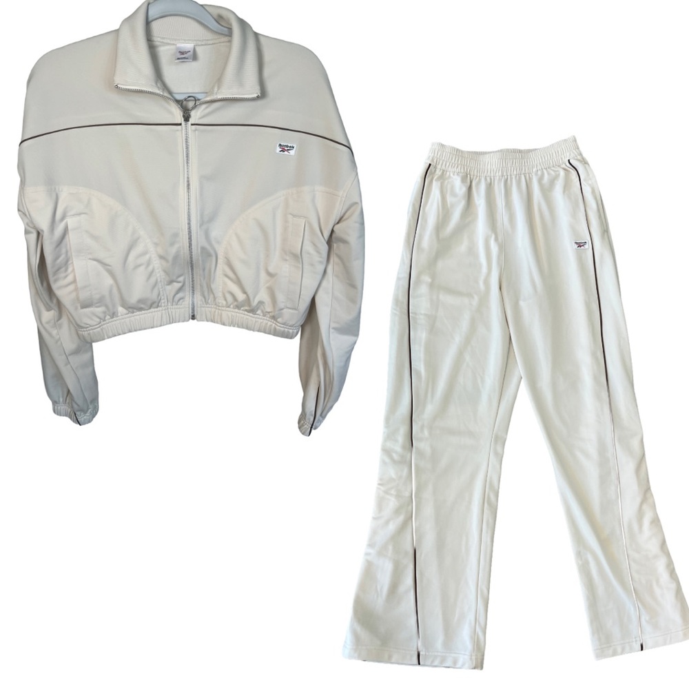 Reebok Women's Off-White Track Suit top and pants 2 items Size Small
